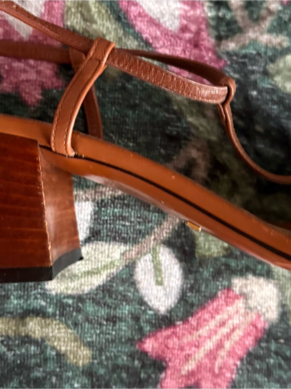 Leaving Sept 12 for three weeks vaykay gucci
Brown Leather Horsebit T-Strap - Picture 8 of 9